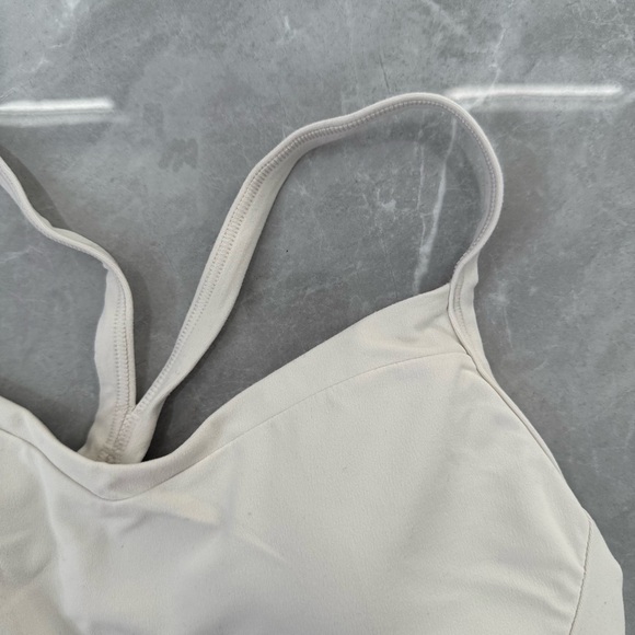 Women’s Athleta Vital Sports Bra Low Impact Workout Removable Pads Size Medium - Picture 4 of 13